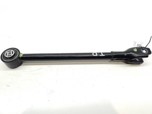 Mb3c4264 right rear bracket - rear,